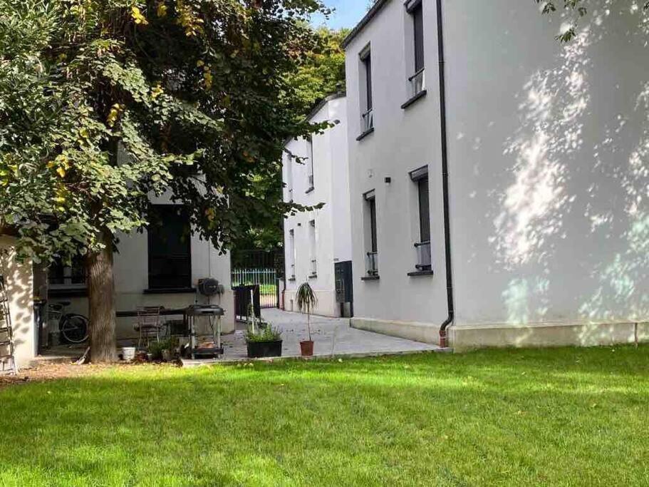 Apartamento Saint-Maurice Face Au Bois De Vincennes Exterior foto